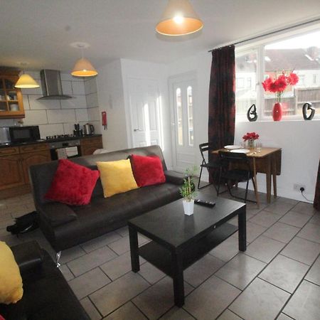 Dinnington House Dinnington By Smart Corporate Stays Luaran gambar